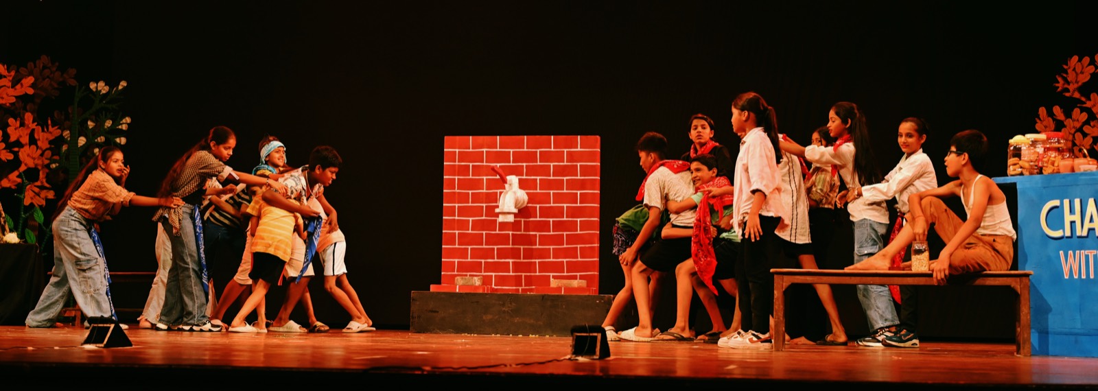 Full ensemble street scene